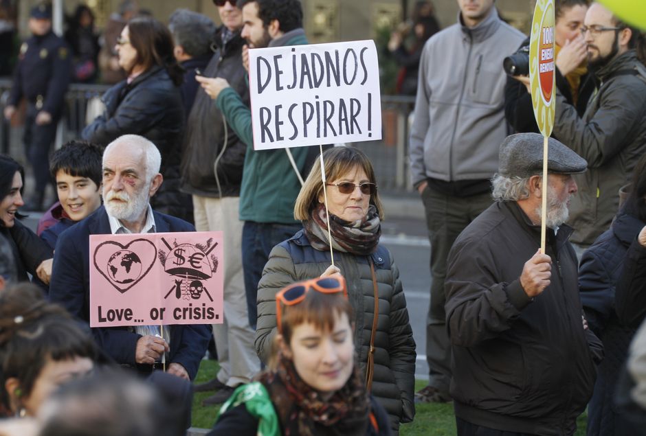 Marcha por el Clima "Frente al cambio climático, cambiemos de modelo" Madrid 29-11-2015