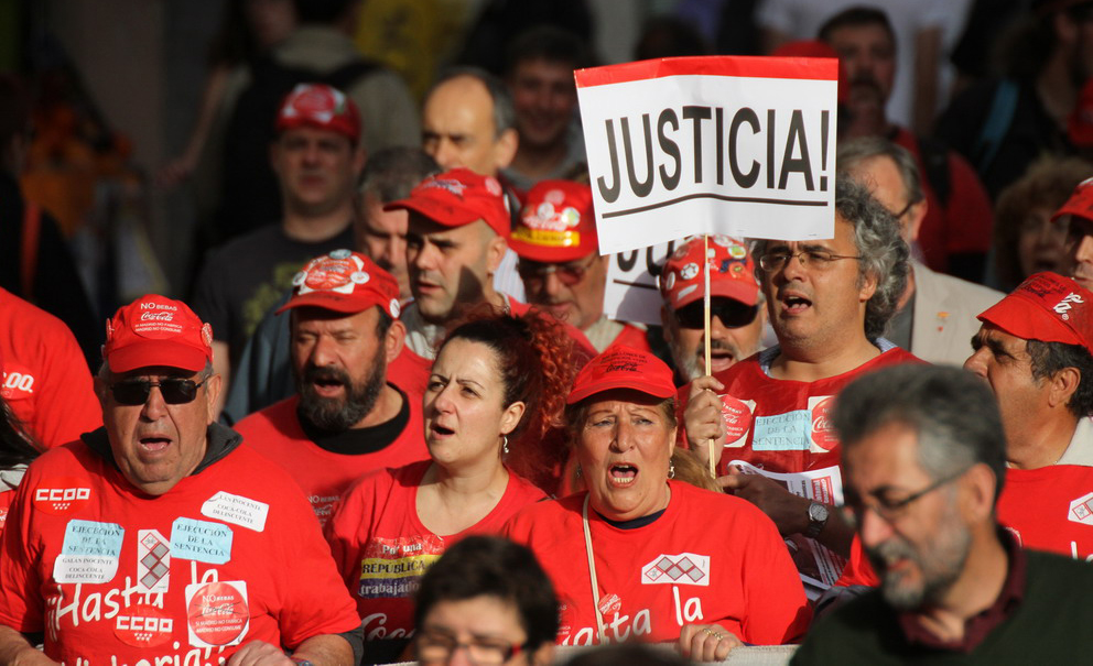 Manifestación de trabajadores de CocaCola por Justicia en el Tribunal Supremo