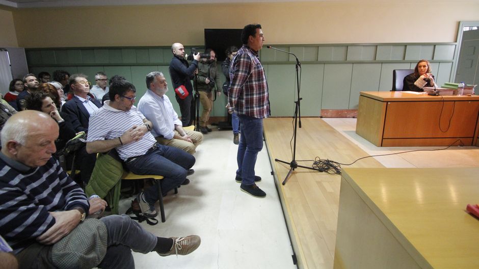 Fotogalería del cuarto día del juicio a los 8 de Airbús (12-2-2016)