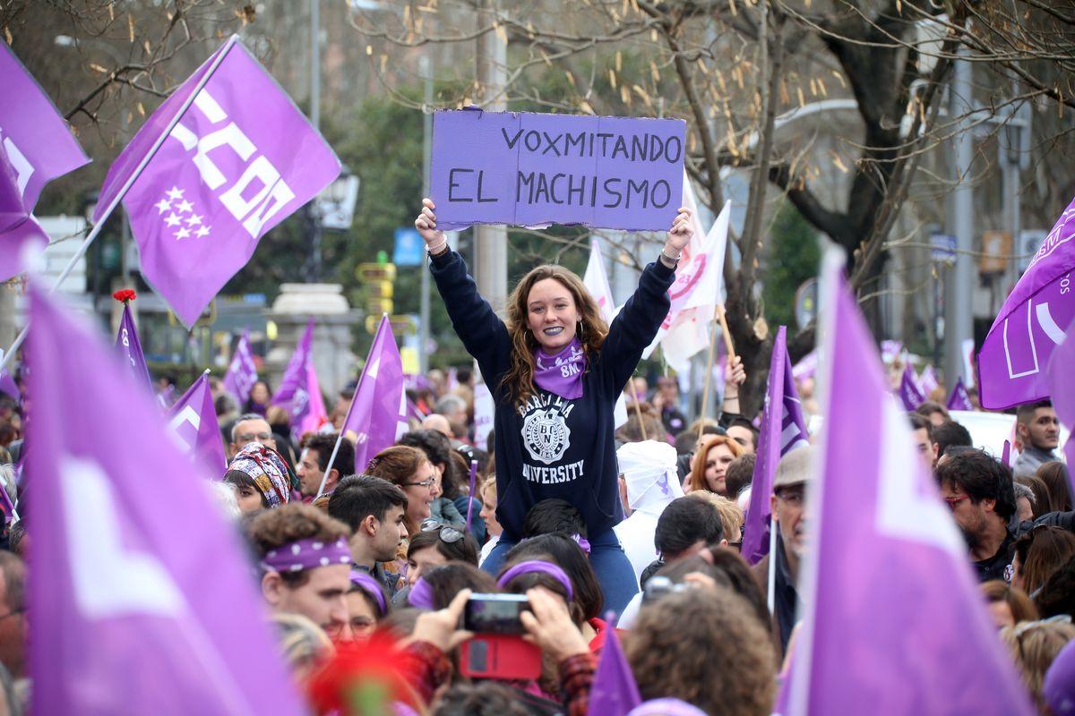 8M Día Internacional de la Mujer Trabajadora, concentración en Cibeles