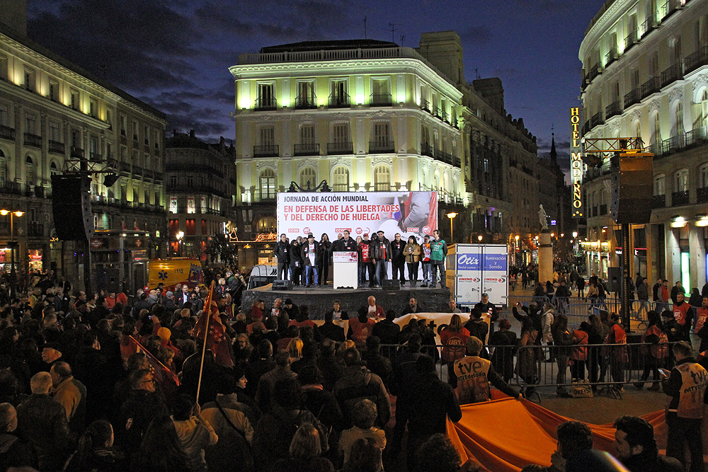 Manifestación por el derecho de huelga, por las libertades y contra la Ley Mordaza, febrero 2015