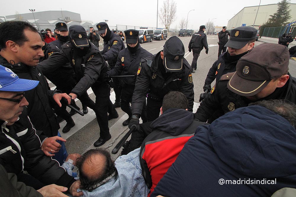 La plantilla de CocaCola en Fuenlabrada contra el desmantelamiento de la fábrica