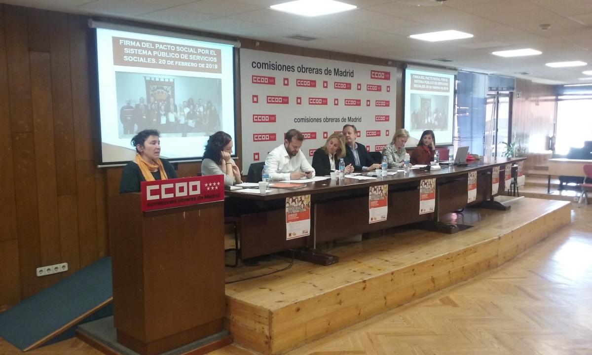 Encuentro sobre el sistema público de servicios sociales