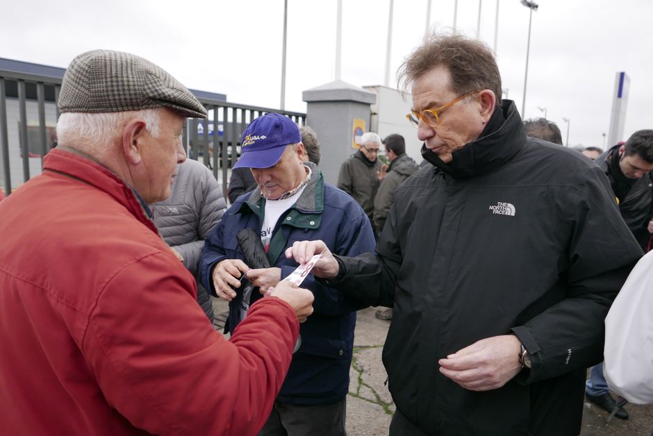 Concentración en apoyo a Los 8 de Airbus, 11 enero 2016