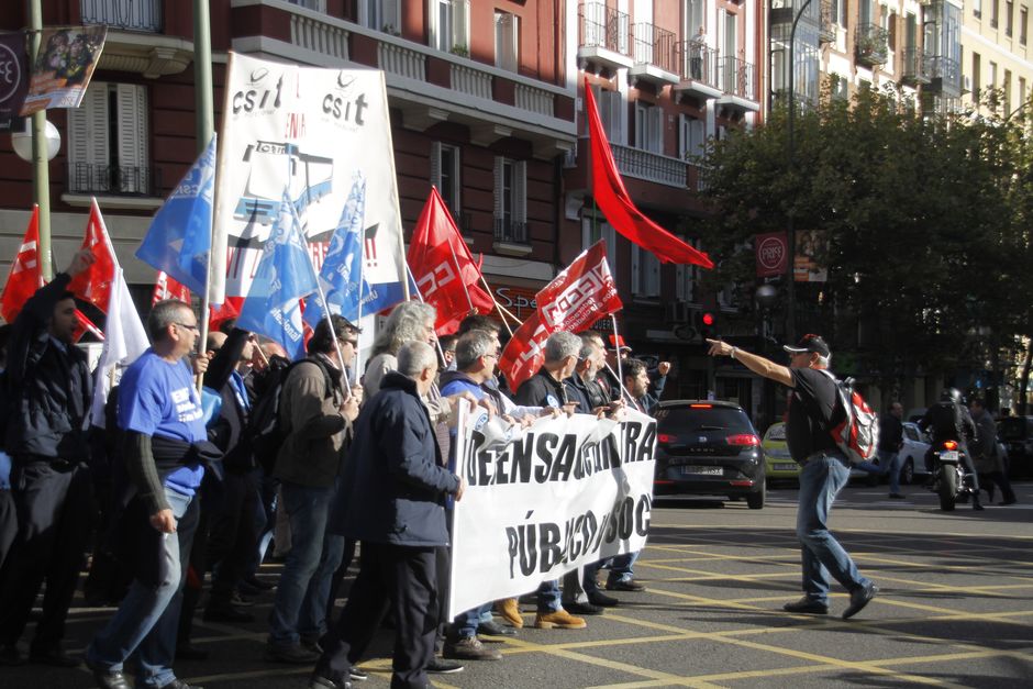 Manifestación de la plantilla de la EMT por un transporte público y de calidad 26/11/2015