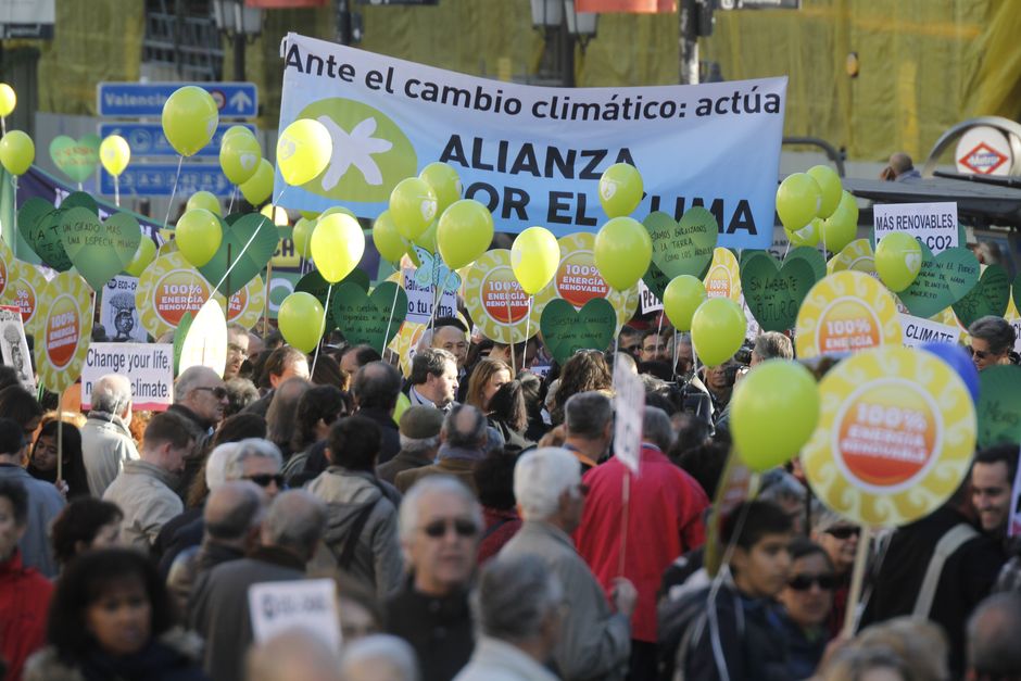 Marcha por el Clima "Frente al cambio climático, cambiemos de modelo" Madrid 29-11-2015