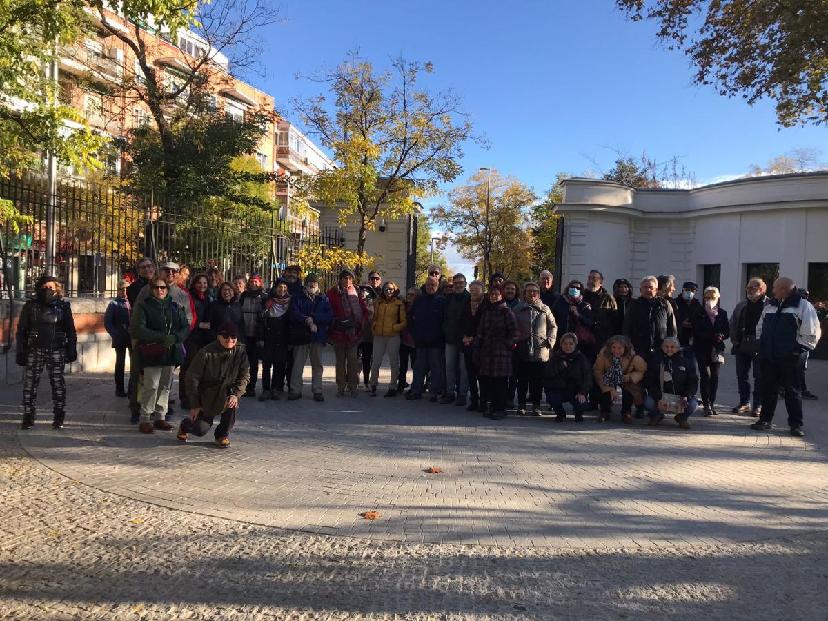 Visita a los jardines, palacios y bulevares de Madrid